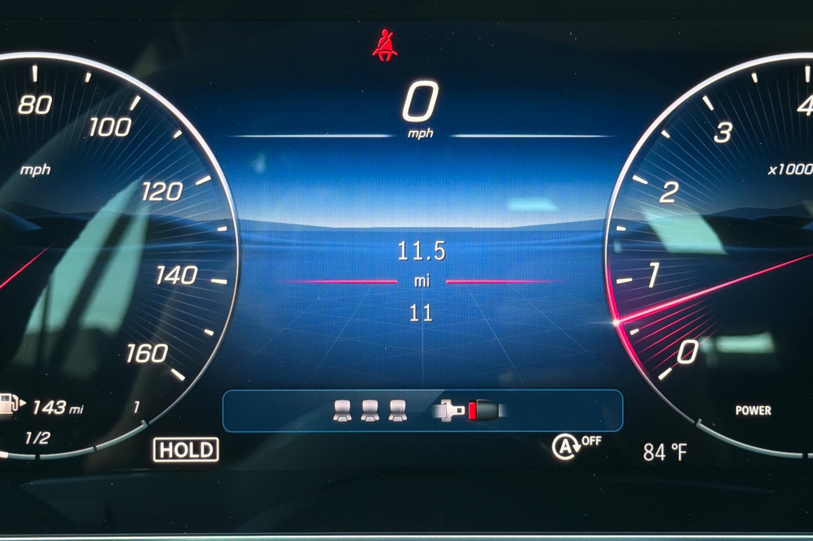 New 2026 MANUFAKTUR Alpine Grey Mercedes-Benz C 300 image 35
