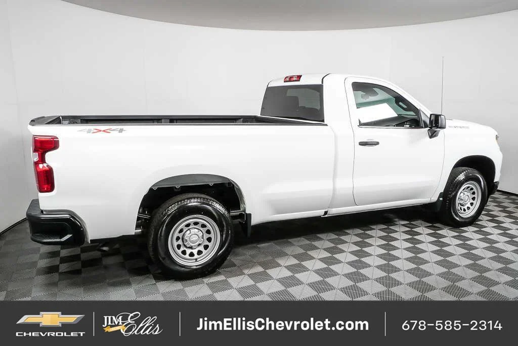 New 2026 Summit White Chevrolet WT image 2