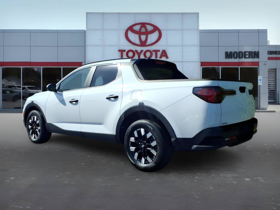 Used 2025 Atlas White Hyundai SEL image 3