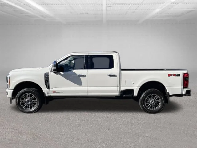 Used 2024 White Ford Limited image 5