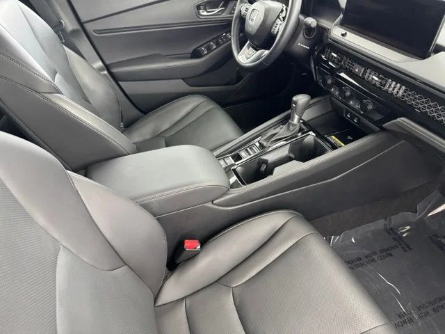 Used 2025 Gray Honda Touring image 27
