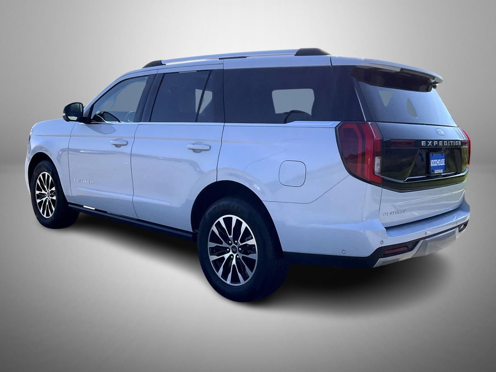 Used 2025 Silver Ford Platinum image 7