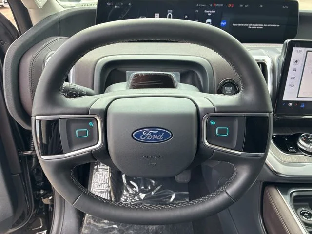 New 2026 Black Ford Platinum image 38