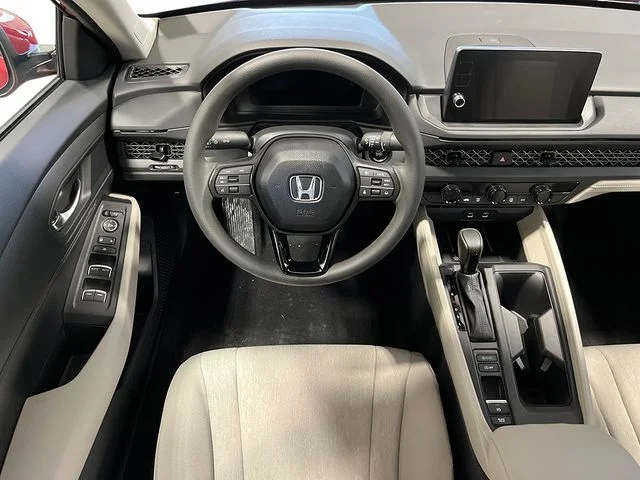 New 2026 Platinum White Pearl Honda LX image 16