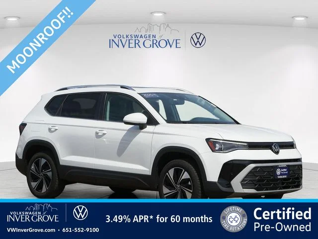 Used 2025 Pure White Volkswagen 1.5T SE image 1