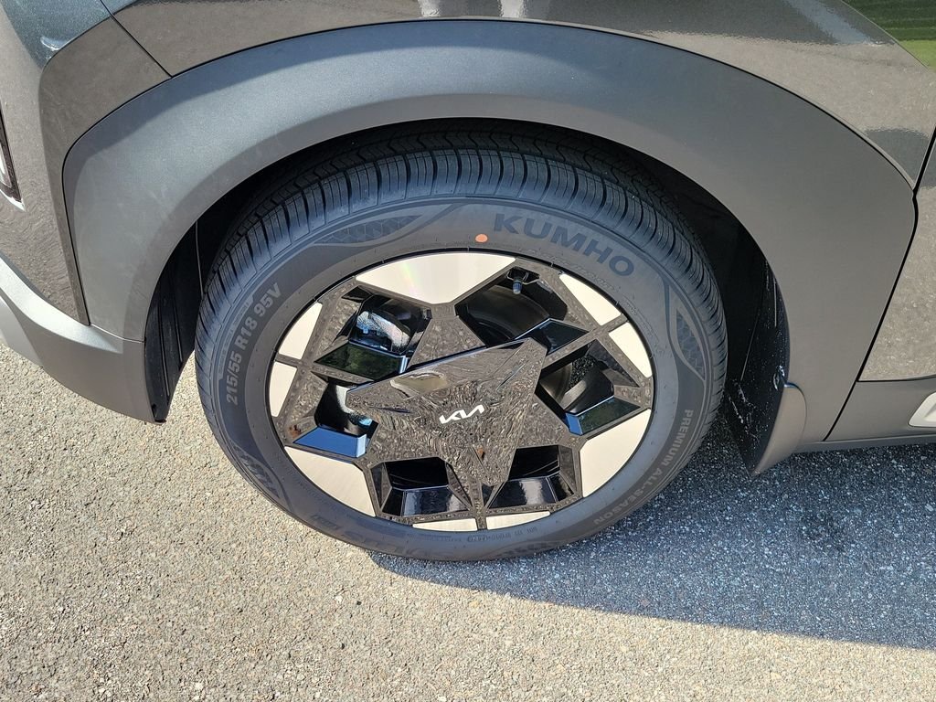New 2027 Interstellar Gray Kia S image 35