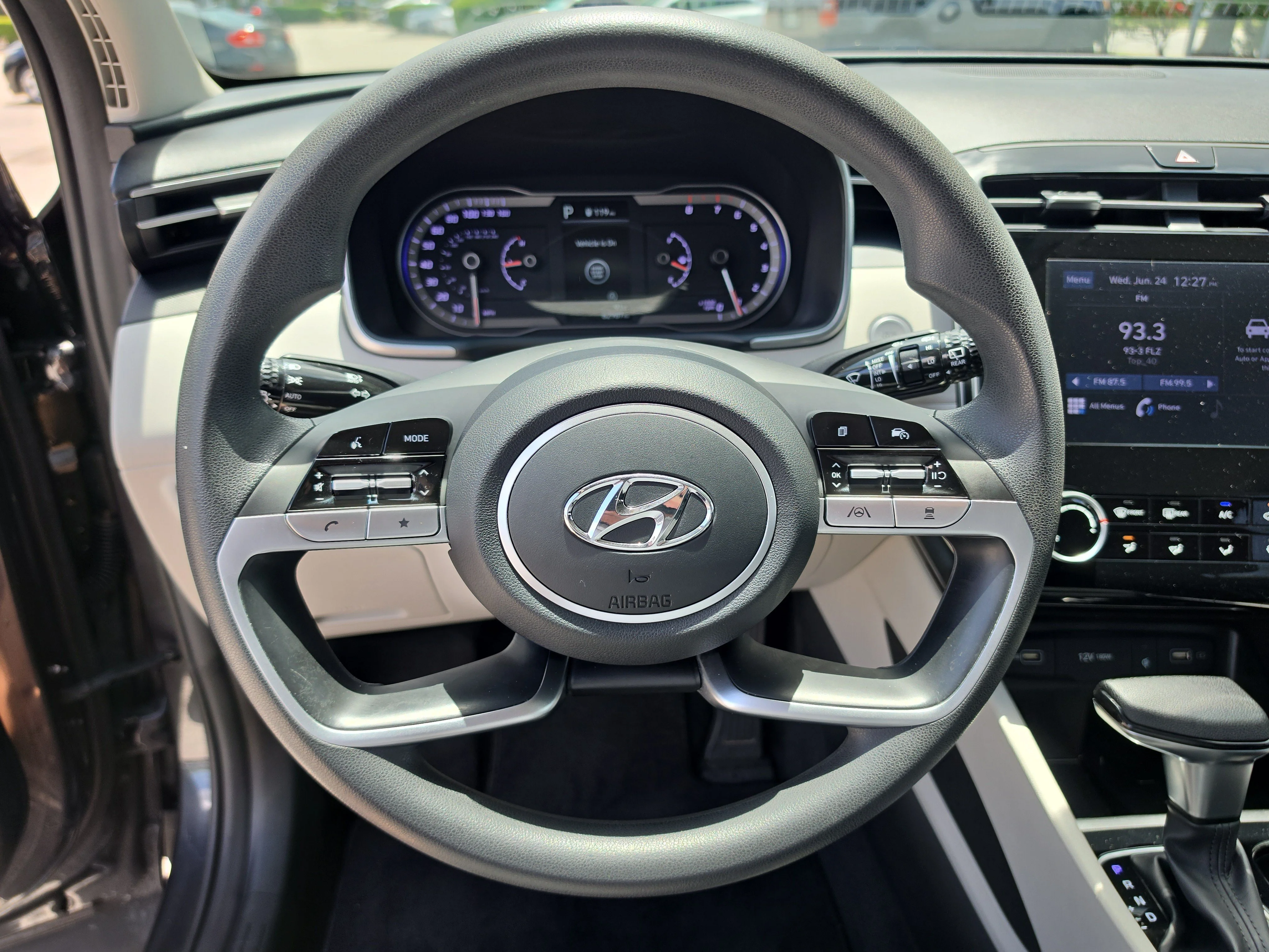 Used 2023 Portofino Gray Hyundai SEL image 29