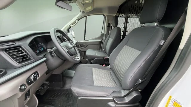 Used 2025 White Ford Base image 17