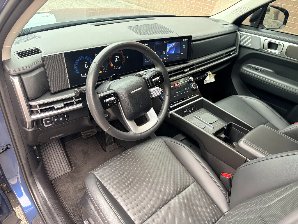 Used 2025 Atlantis Blue Hyundai XRT image 11