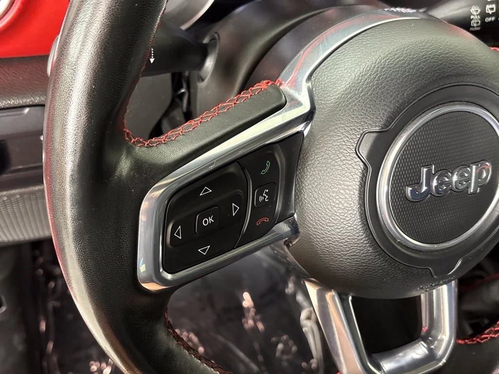 Used 2023 Red Jeep Rubicon image 33