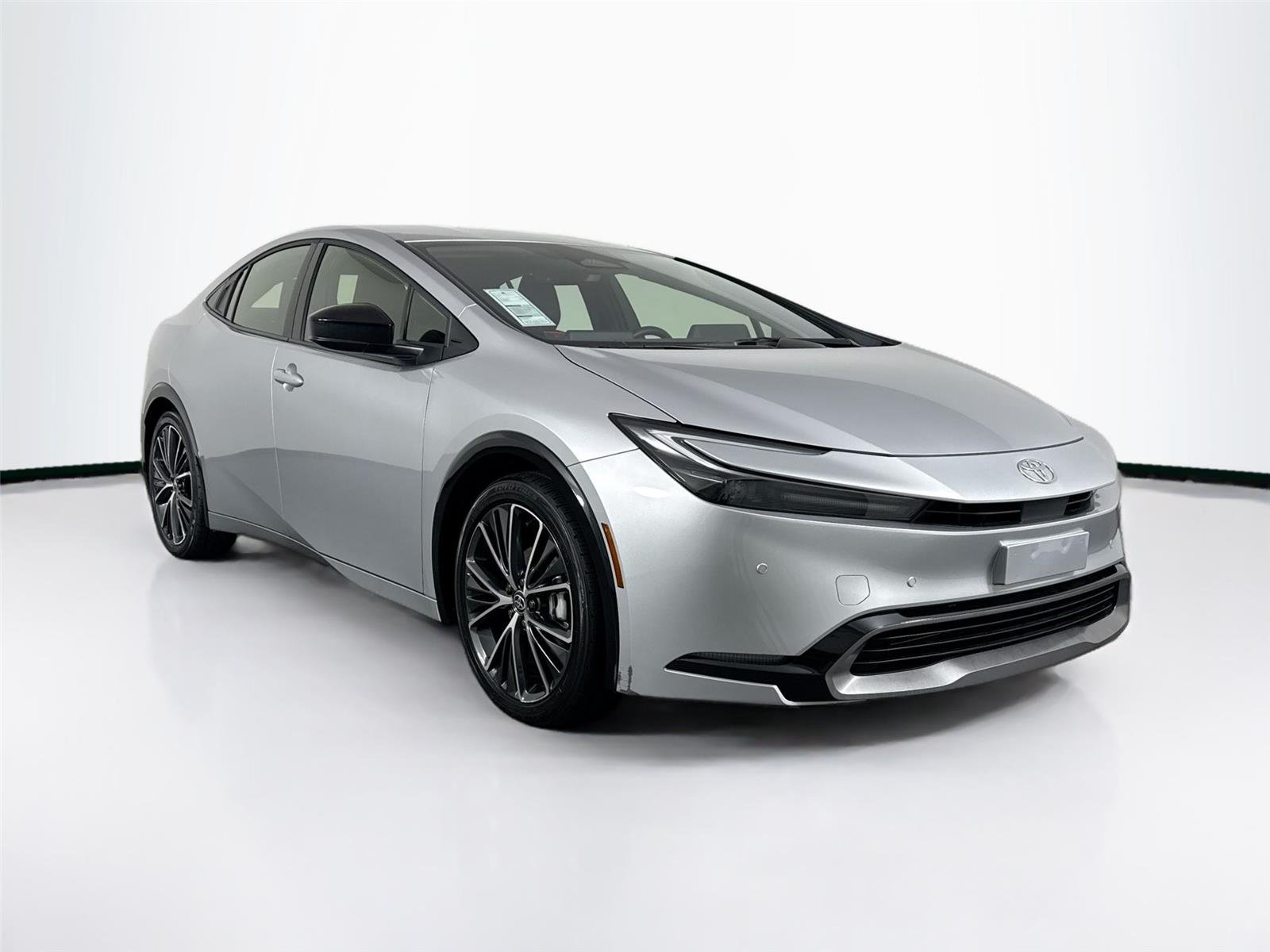 Certified Used 2025 Cutting Edge Toyota XLE image 10