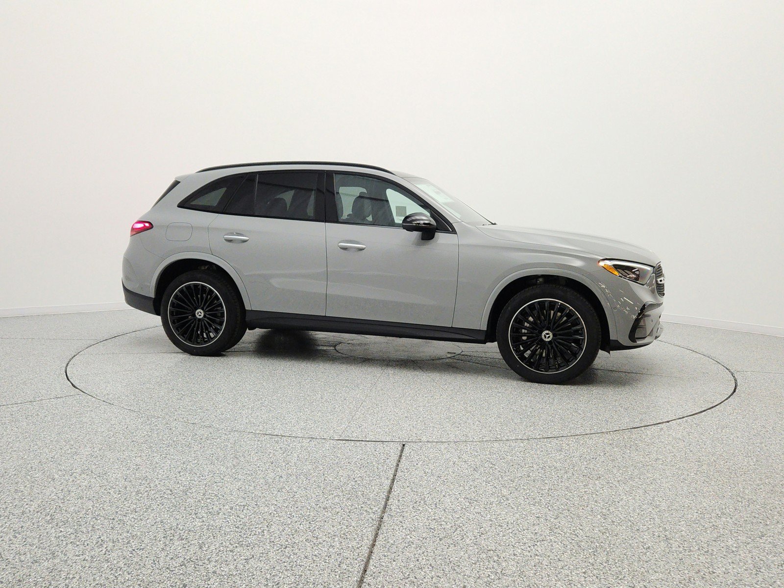 New 2026 MANUFAKTUR Alpine Grey Mercedes-Benz GLC 300 SUV image 27