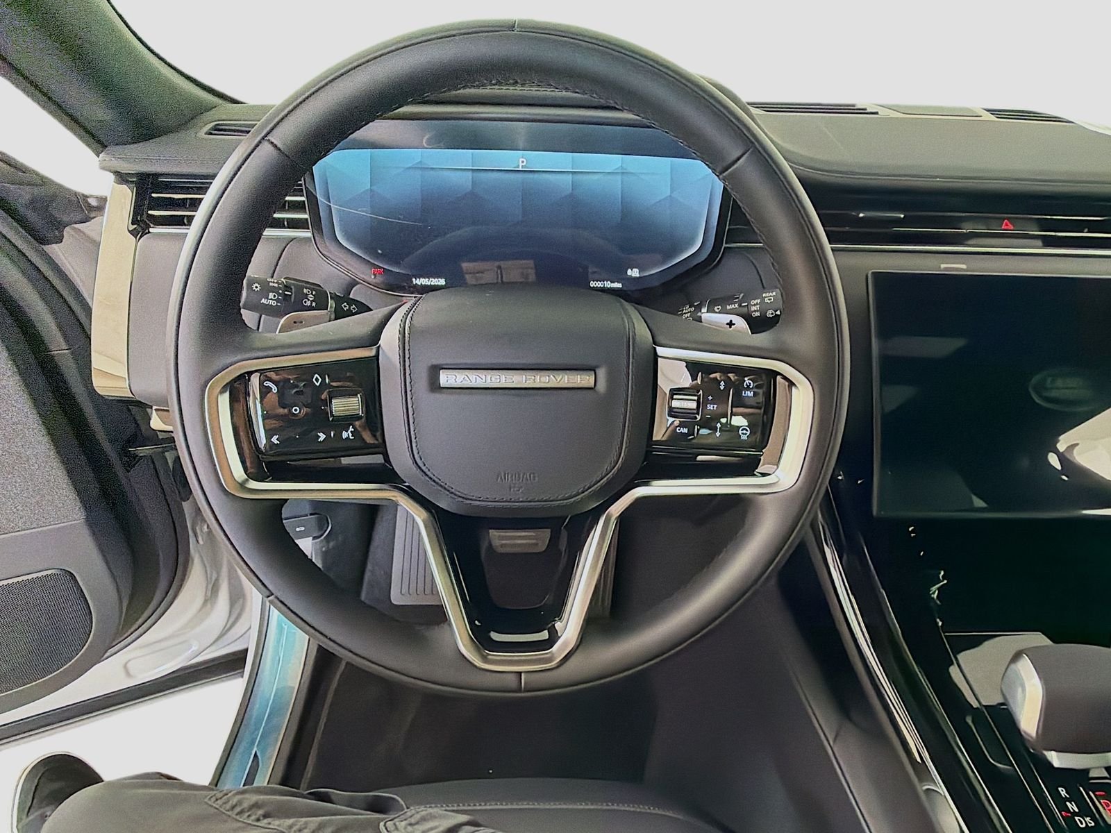 New 2026 Borasco Grey Land Rover SE image 11