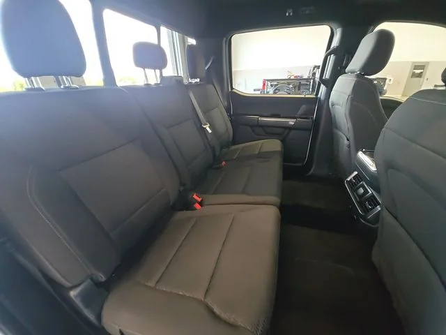 Certified Used 2023 Oxford White Ford XLT image 22