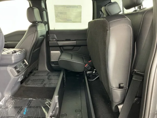 New 2026 Carbonized Gray Metallic Ford Lariat image 29