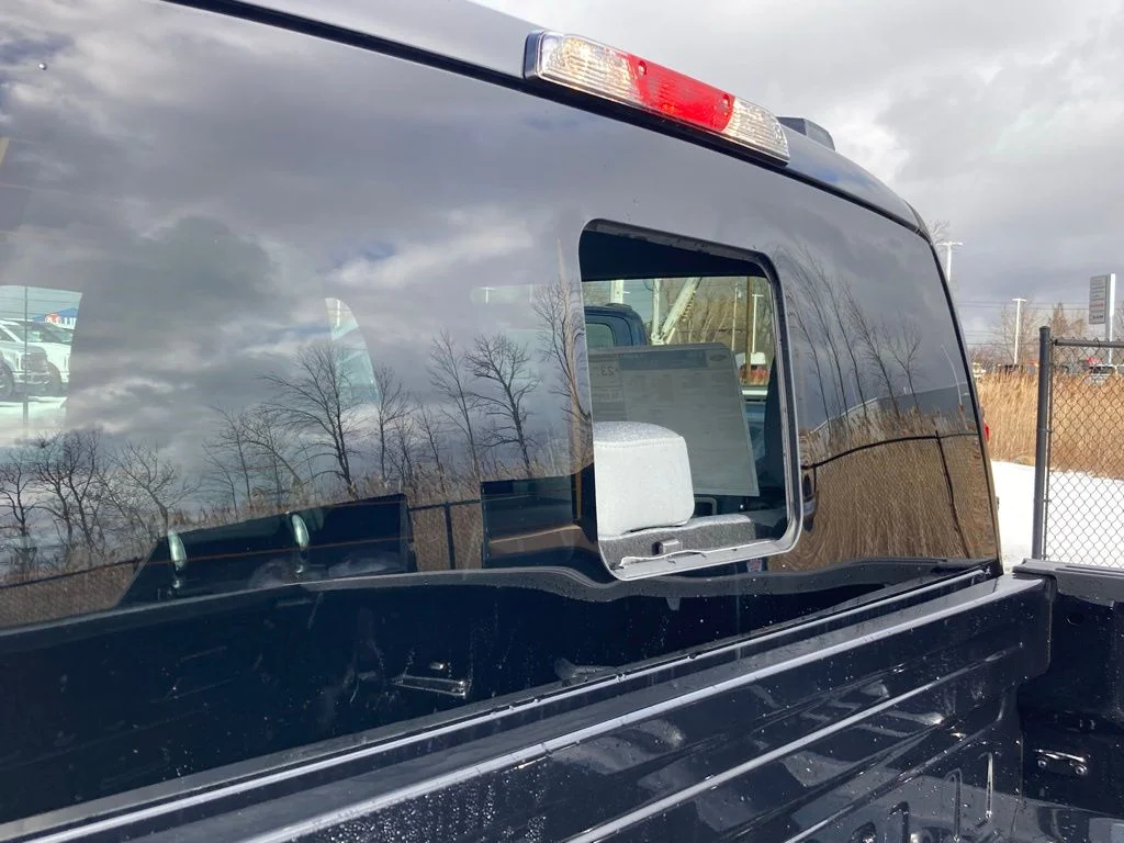 Used 2025 Black Ford XLT image 23