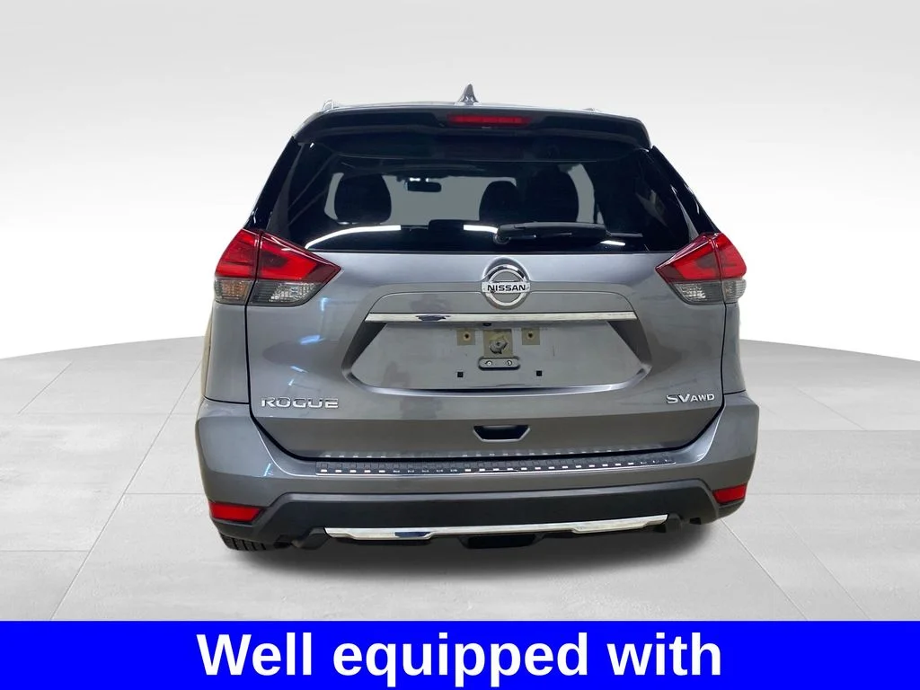 2017 Nissan Rogue SV - Photo 3