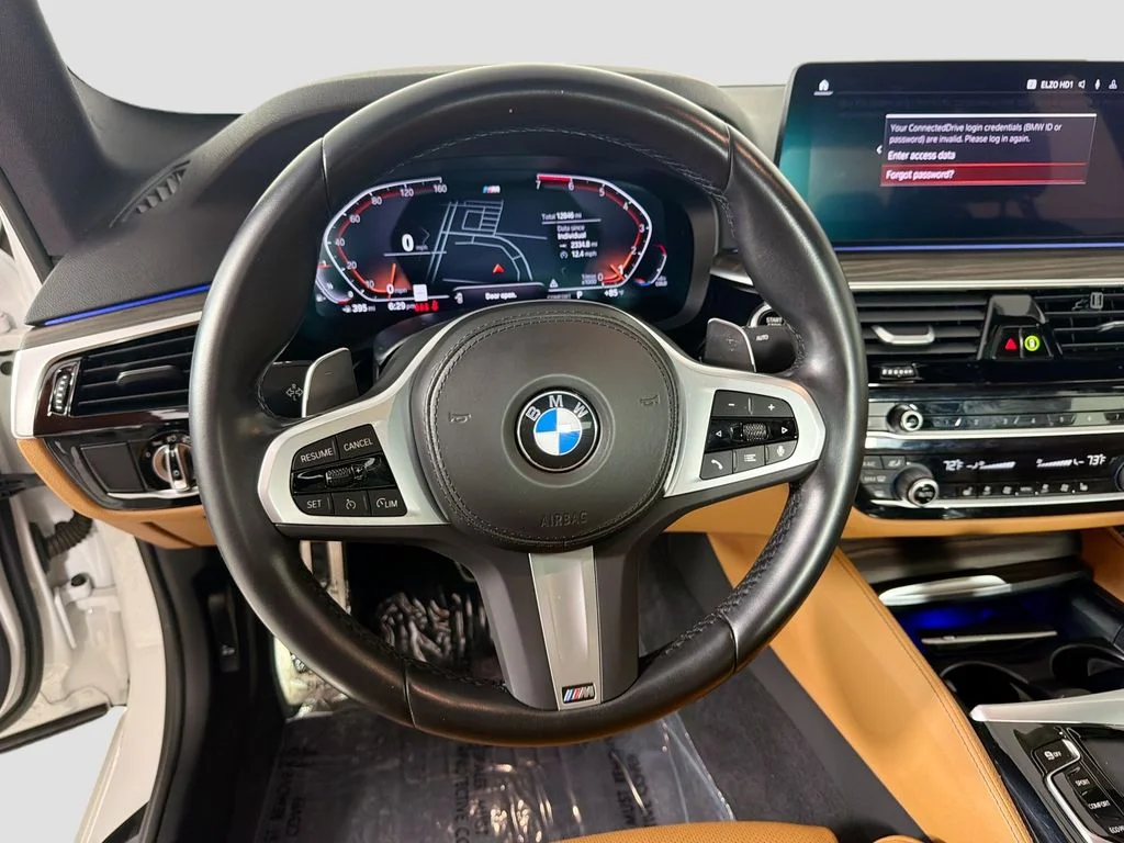 Used 2022 White BMW 530i image 11