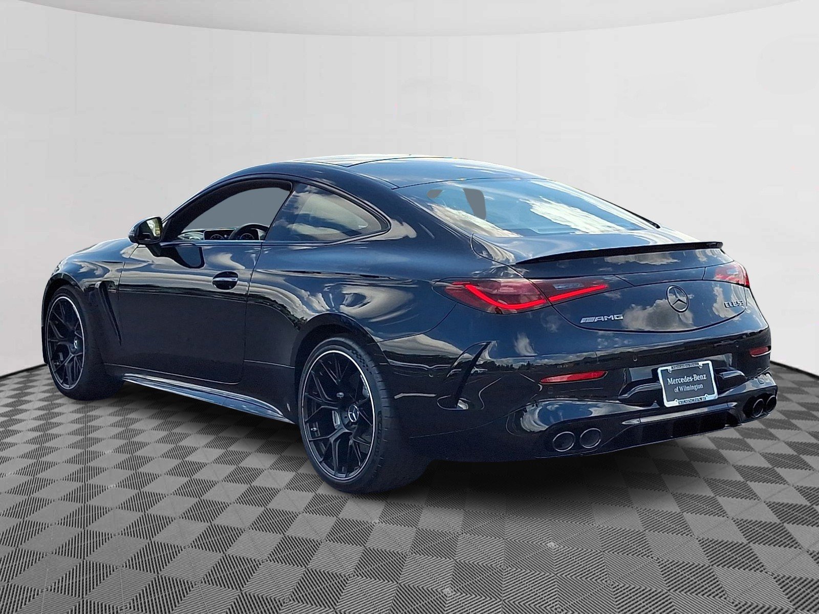 New 2027 Obsidian Black Metallic Mercedes-Benz AMG® CLE 53 4MATIC+ Coupe image 4