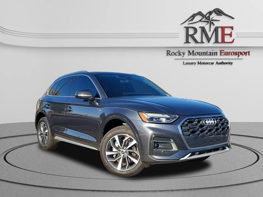 2022 Audi Q5 45 Premium Plus's photo