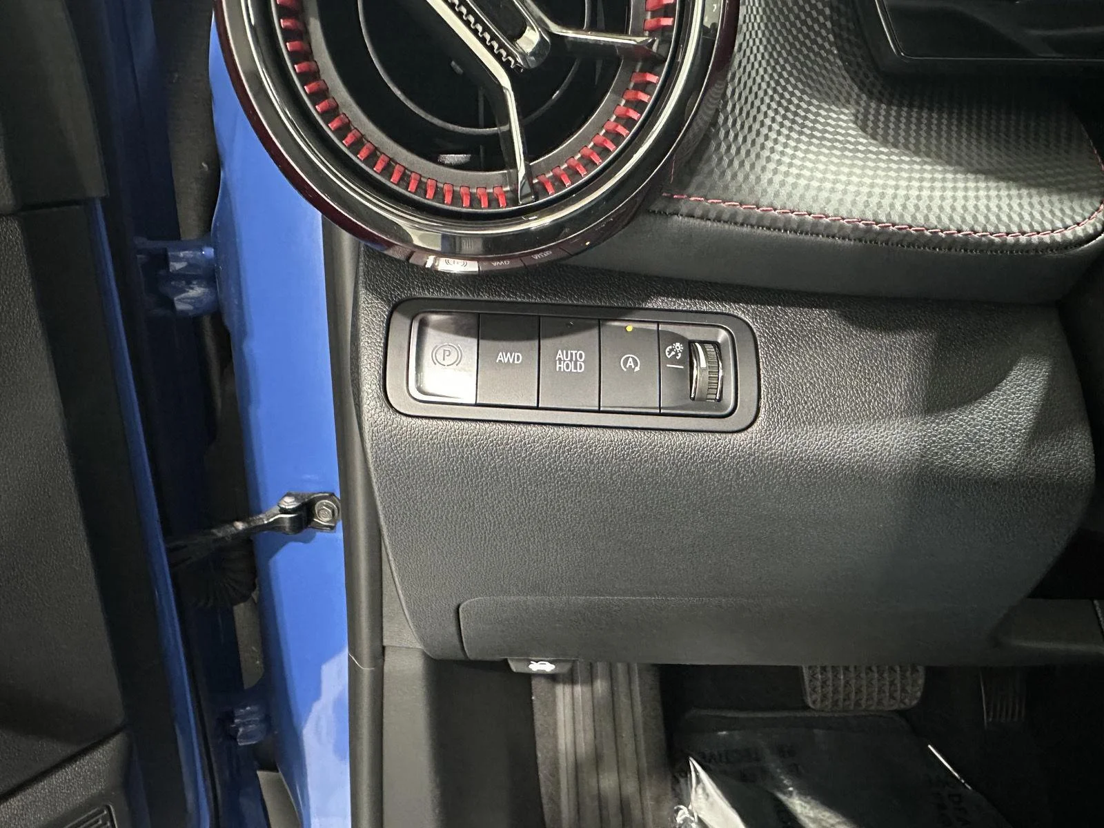 Used 2025 Reef Blue Metallic Chevrolet RS image 15