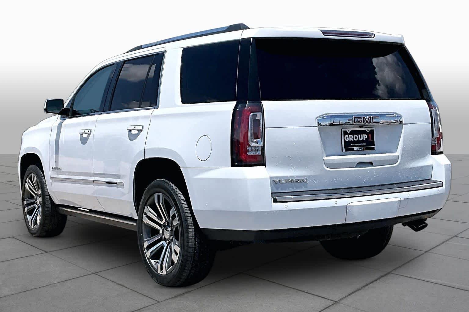 Used 2019 Summit White GMC Denali image 12