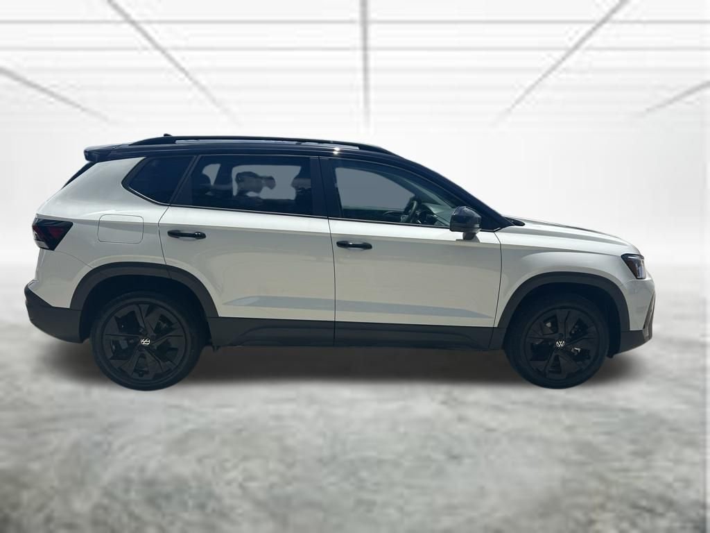 New 2026 White Volkswagen 1.5T SE Black image 7