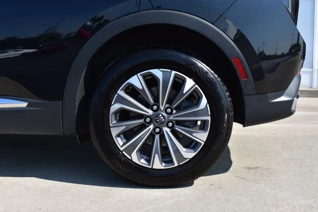 Used 2024 Black Buick Preferred image 8