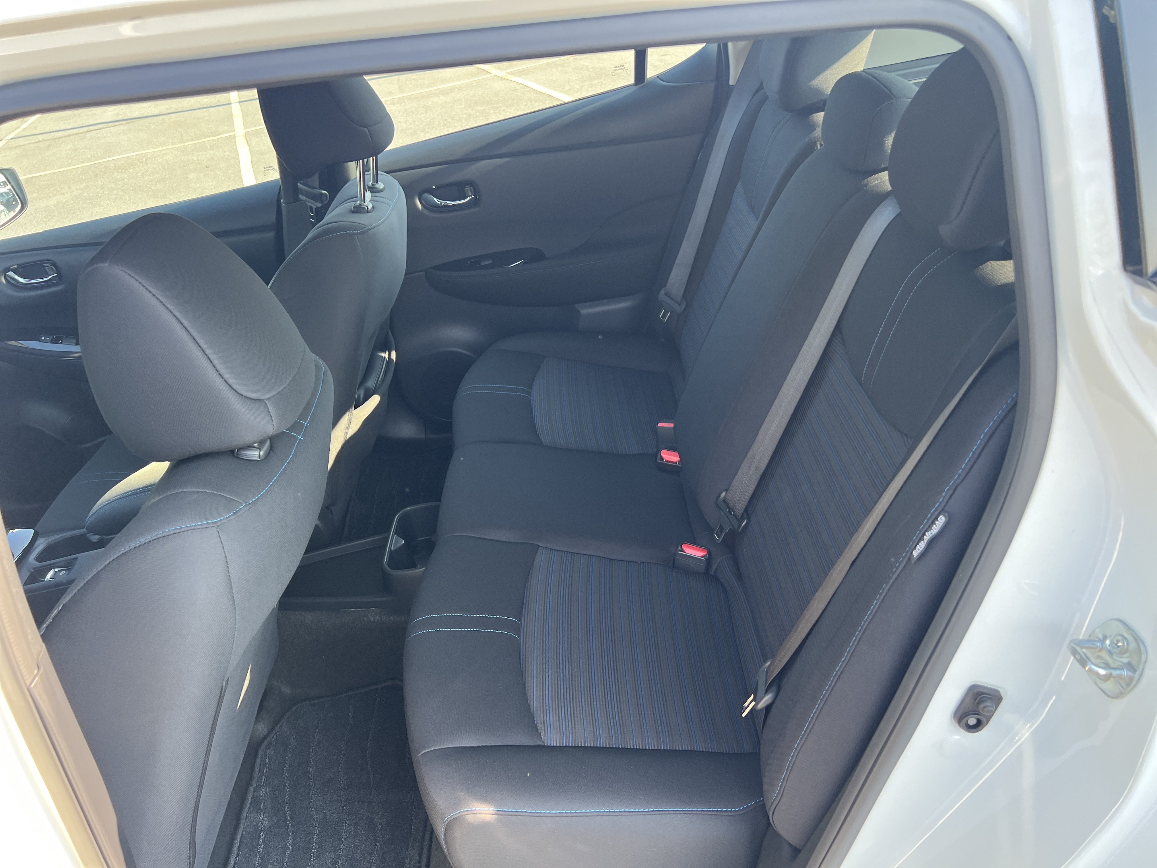 Used 2025 Pearl White Tricoat Nissan SV PLUS image 14