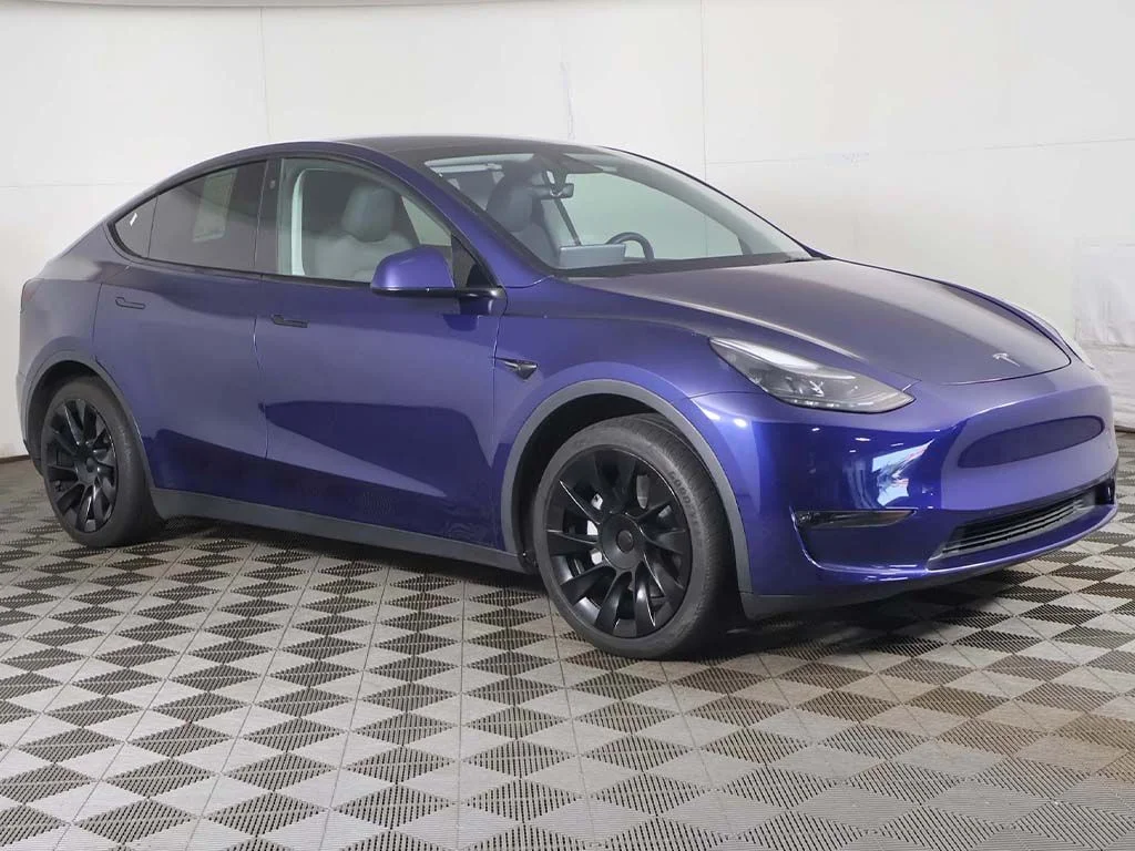 Used 2023 Tesla Model Y Long Range with VIN 7SAYGAEE8PF773886 for sale in Bedford, OH