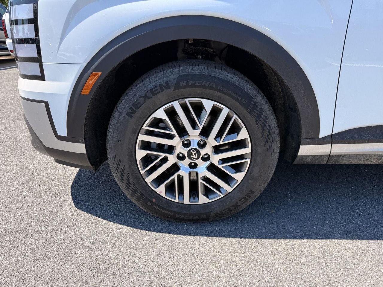 New 2026 Creamy White Pearl Hyundai SEL AWD image 9