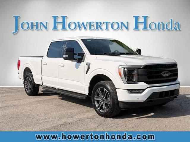 Used 2023  Ford Lariat image 1