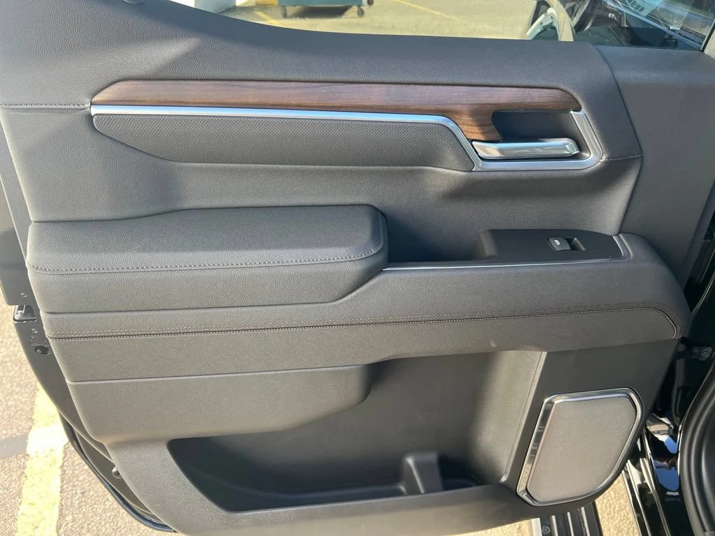 2026 Chevrolet Silverado 1500 High Country - Photo 22