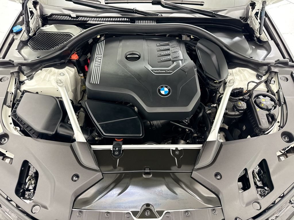Certified Used 2023 Alpine White BMW 530i image 28