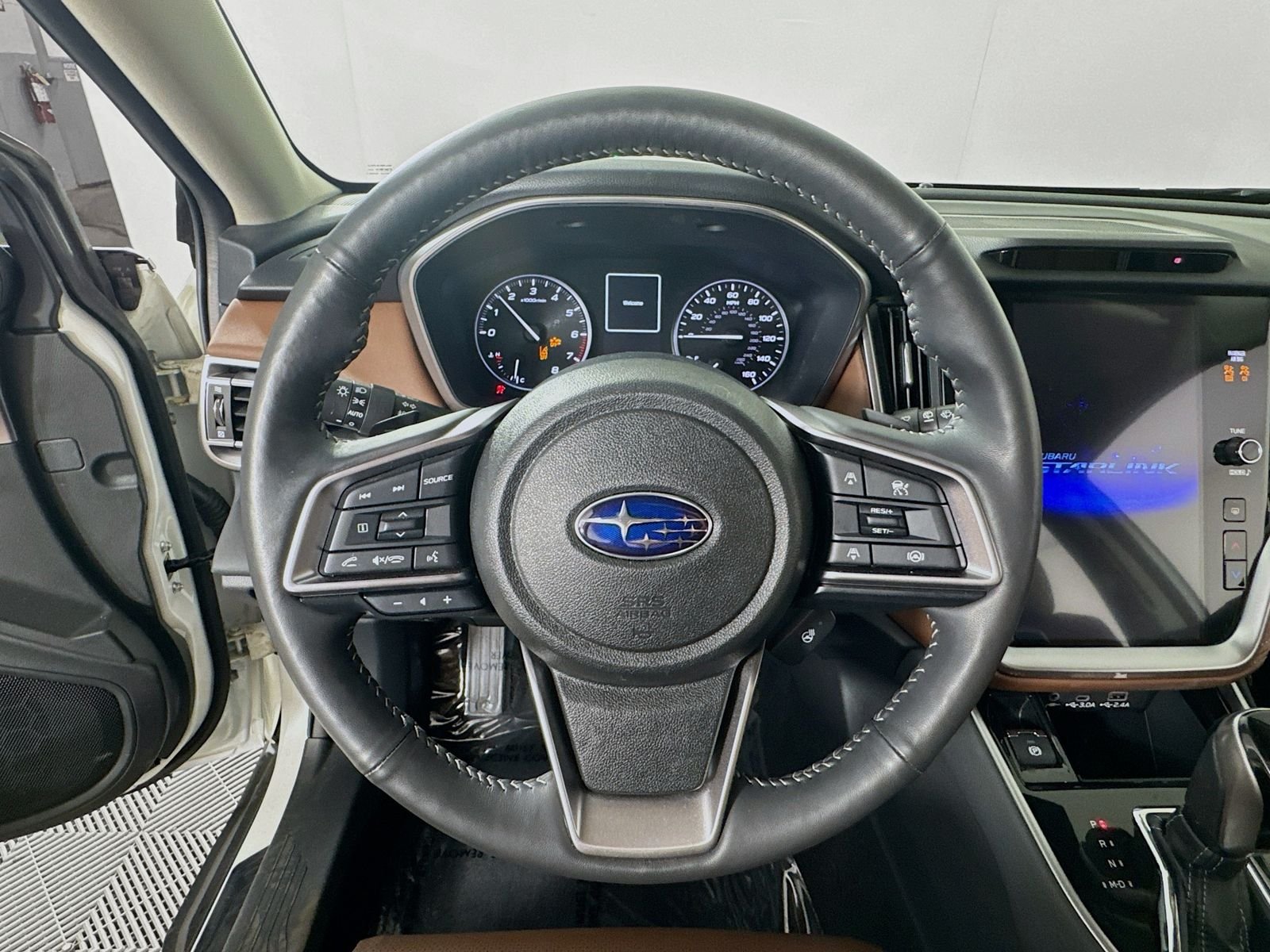 Used 2024 Crystal White Pearl Subaru Touring image 13