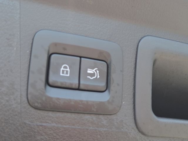 Certified Used 2025 Pearl Mazda Preferred image 15