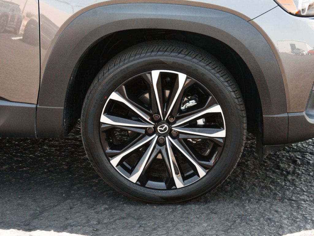 Used 2025 Machine Gray Metallic Mazda Premium Plus image 4