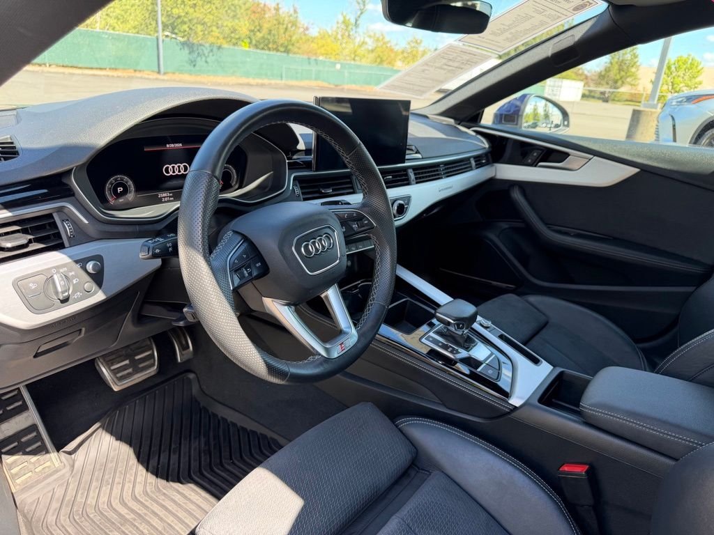Used 2022 Navarra Blue Metallic Audi Prestige One-Owner image 16