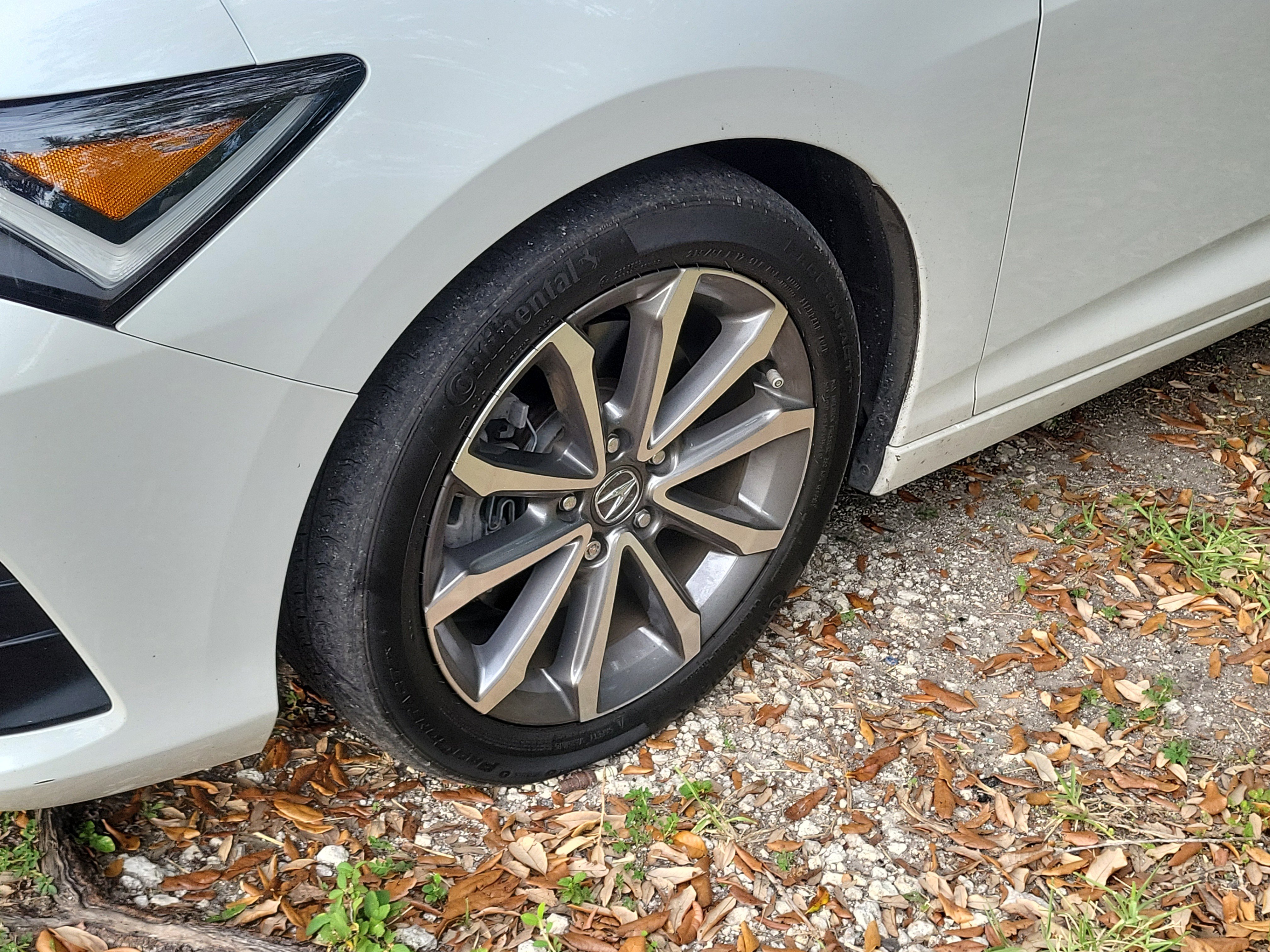 Used 2023 White Acura NAVI image 4