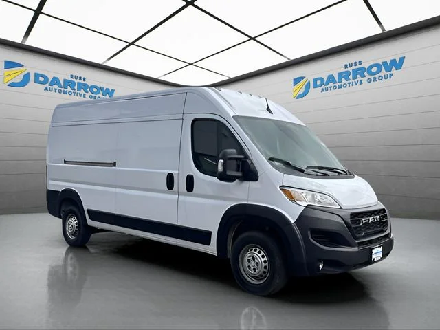 Used 2025 White Ram High Roof image 9