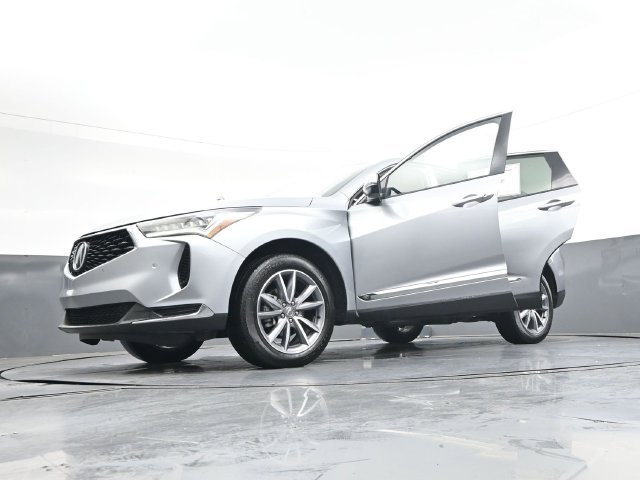 Used 2023  Acura Technology Package image 44