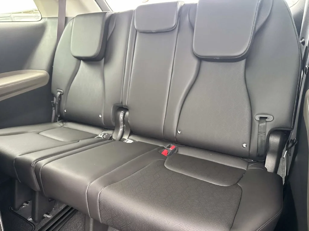 New 2026 Deep Chroma Blue Kia LXS image 6