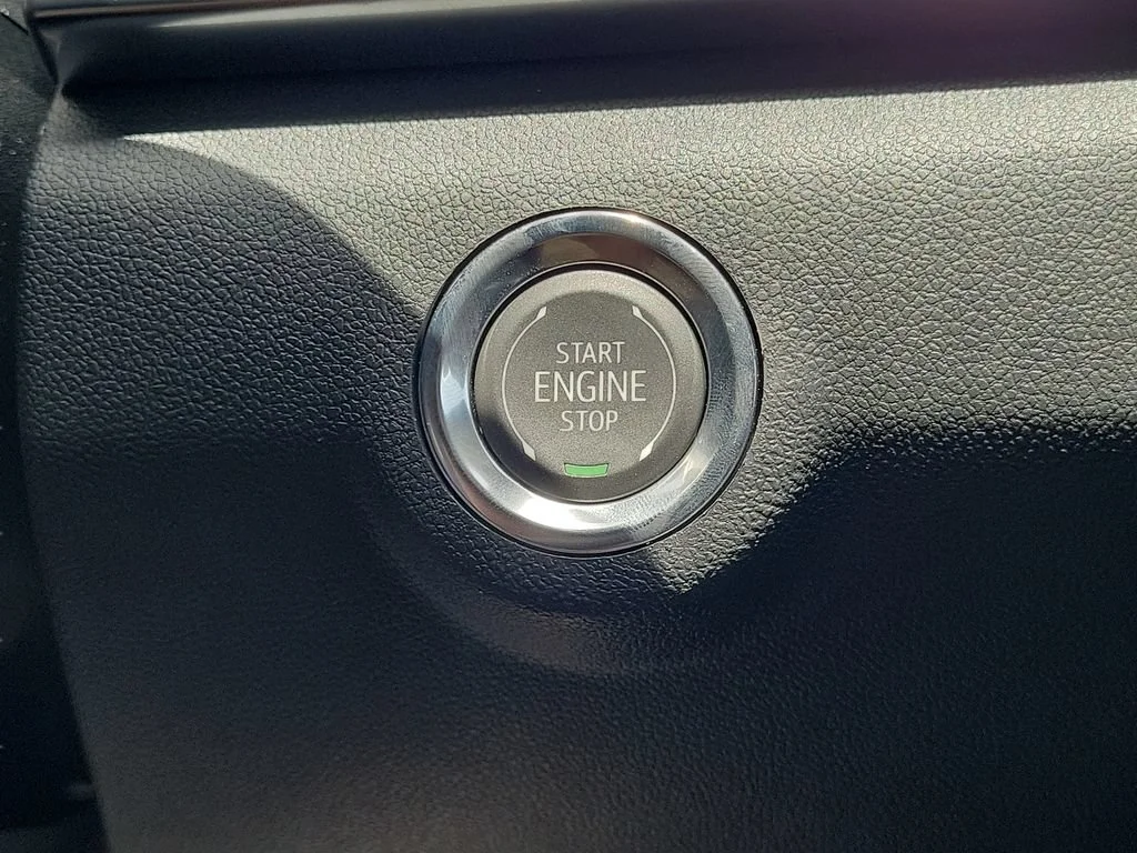 New 2027 Glacier White Tricoat GMC AWD Denali image 25