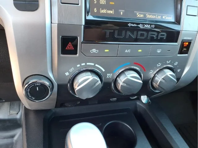 Used 2016 Red Toyota SR5 image 23