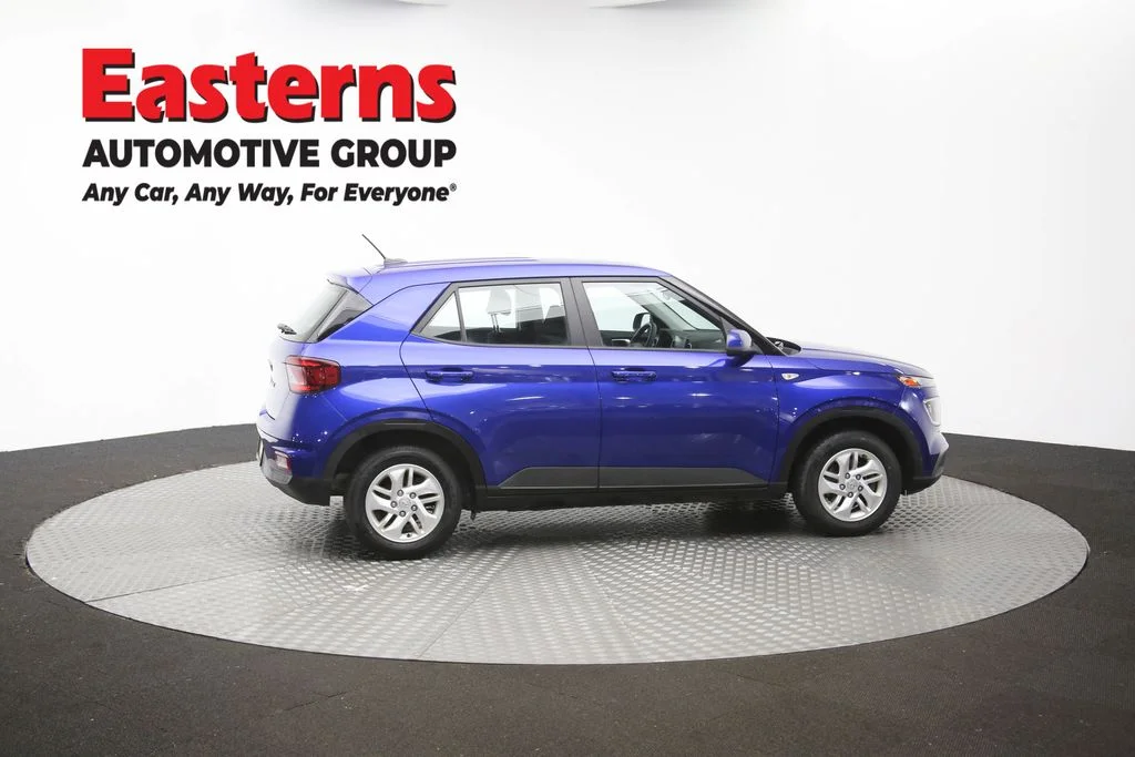 Used 2023 Blue Hyundai SE image 44