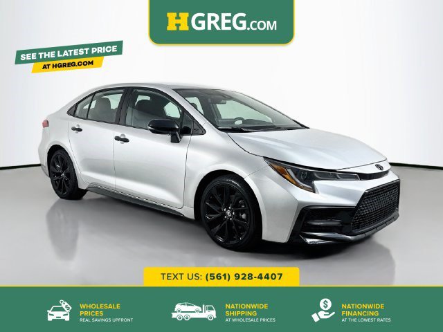 Used 2022 Classic Silver Metallic Toyota SE Nightshade image 1
