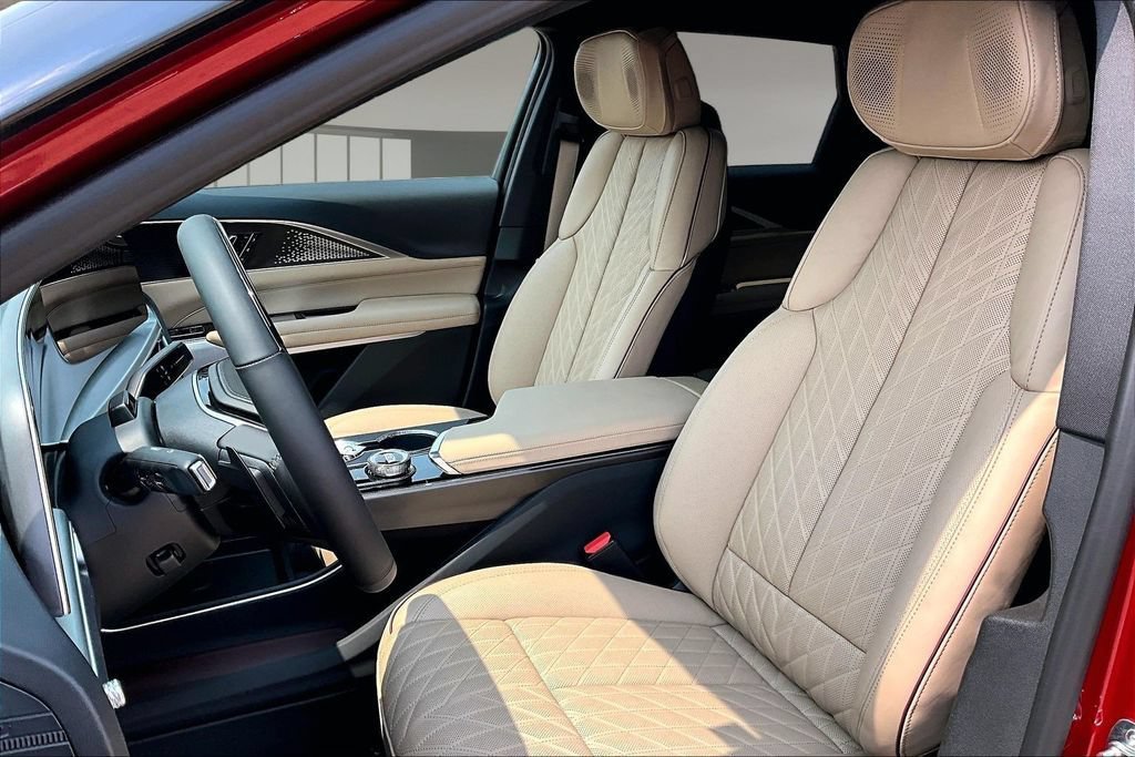 2026 Cadillac LYRIQ Signature Sport - Photo 9