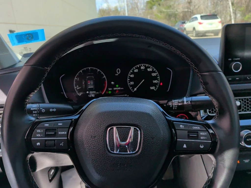 Certified Used 2023 Rallye Red Honda EX image 12