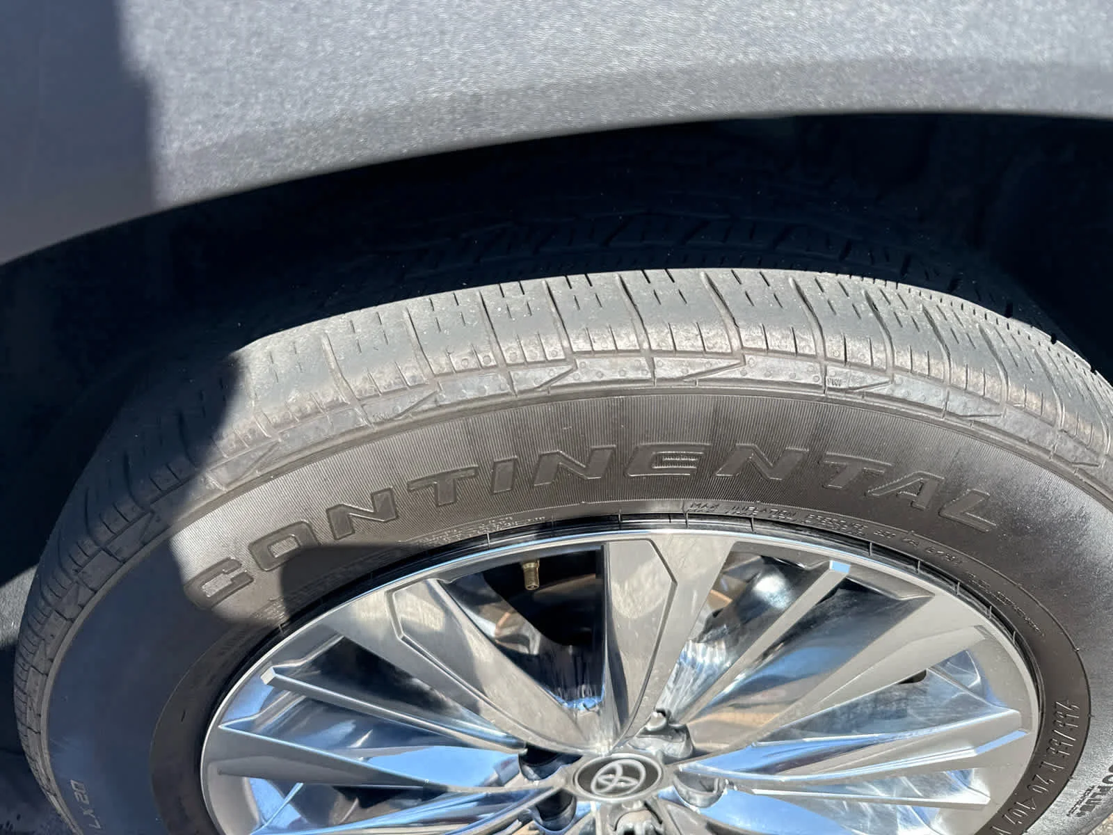 Used 2024 Wind Chill Pearl Toyota Platinum image 6