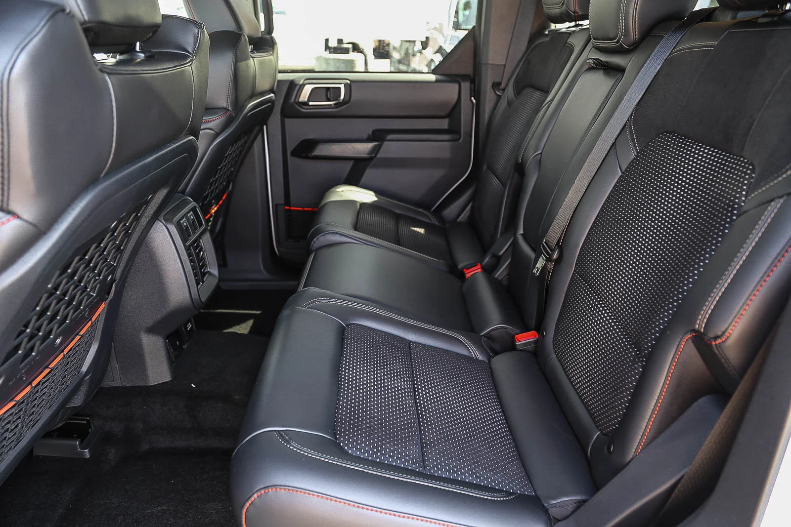 2025 Ford Bronco 4-Door Raptor - Photo 20